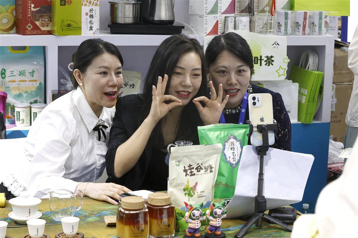 暴风游戏客户端
